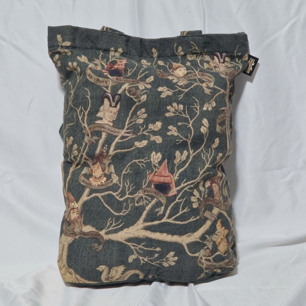 Harry Potter Black Family Tapestry Tote Bag